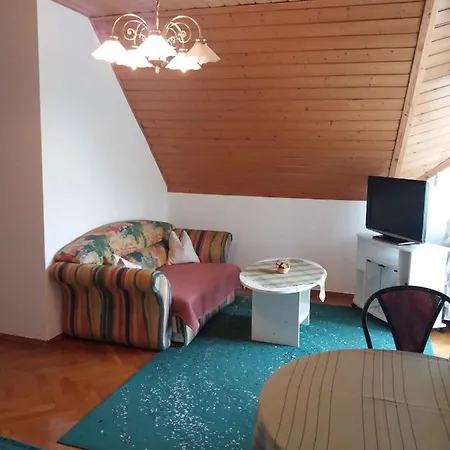 In Zalakaros/thermalbad 20687 *